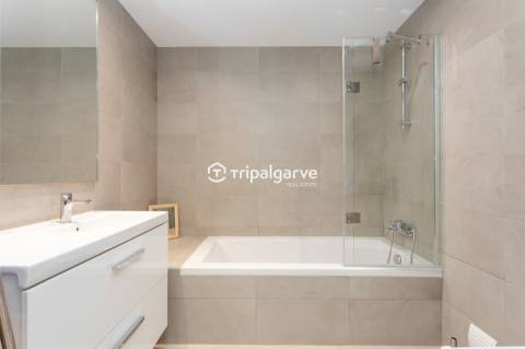 T3 LUXO Albufeira | TERRAÇO 100m² ÚNICO | PISCINA AQUECIDA