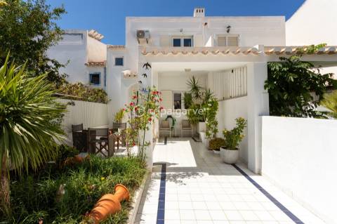Moradia Geminada T2 Venda em Albufeira e Olhos de Água,Albufeira