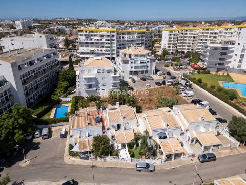 Moradia Geminada T2 Venda em Albufeira e Olhos de Água,Albufeira