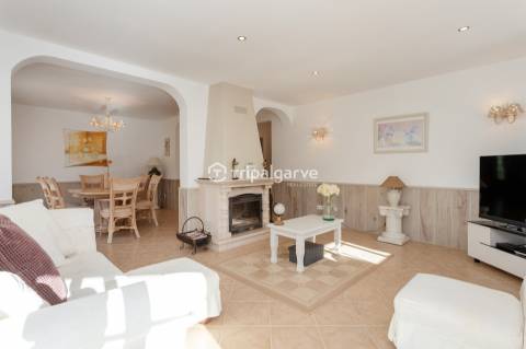 Exclusiva Quinta de Charme com 2 Anexos Independentes Paderne