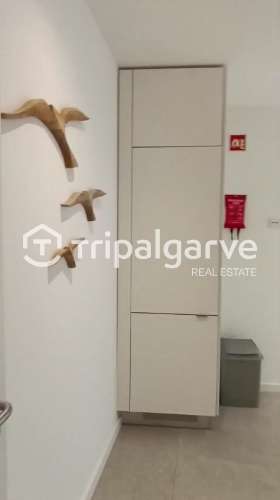 T3 Moderno com Vista Mar e Piscina Infinita – Olhos D´Água