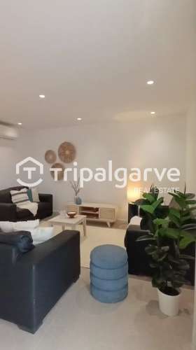 T3 Moderno com Vista Mar e Piscina Infinita – Olhos D´Água