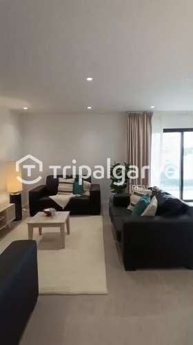 T3 Moderno com Vista Mar e Piscina Infinita – Olhos D´Água