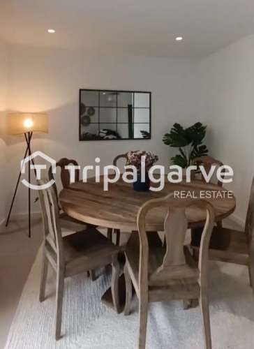 T3 Moderno com Vista Mar e Piscina Infinita – Olhos D´Água