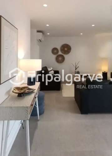 T3 Moderno com Vista Mar e Piscina Infinita – Olhos D´Água