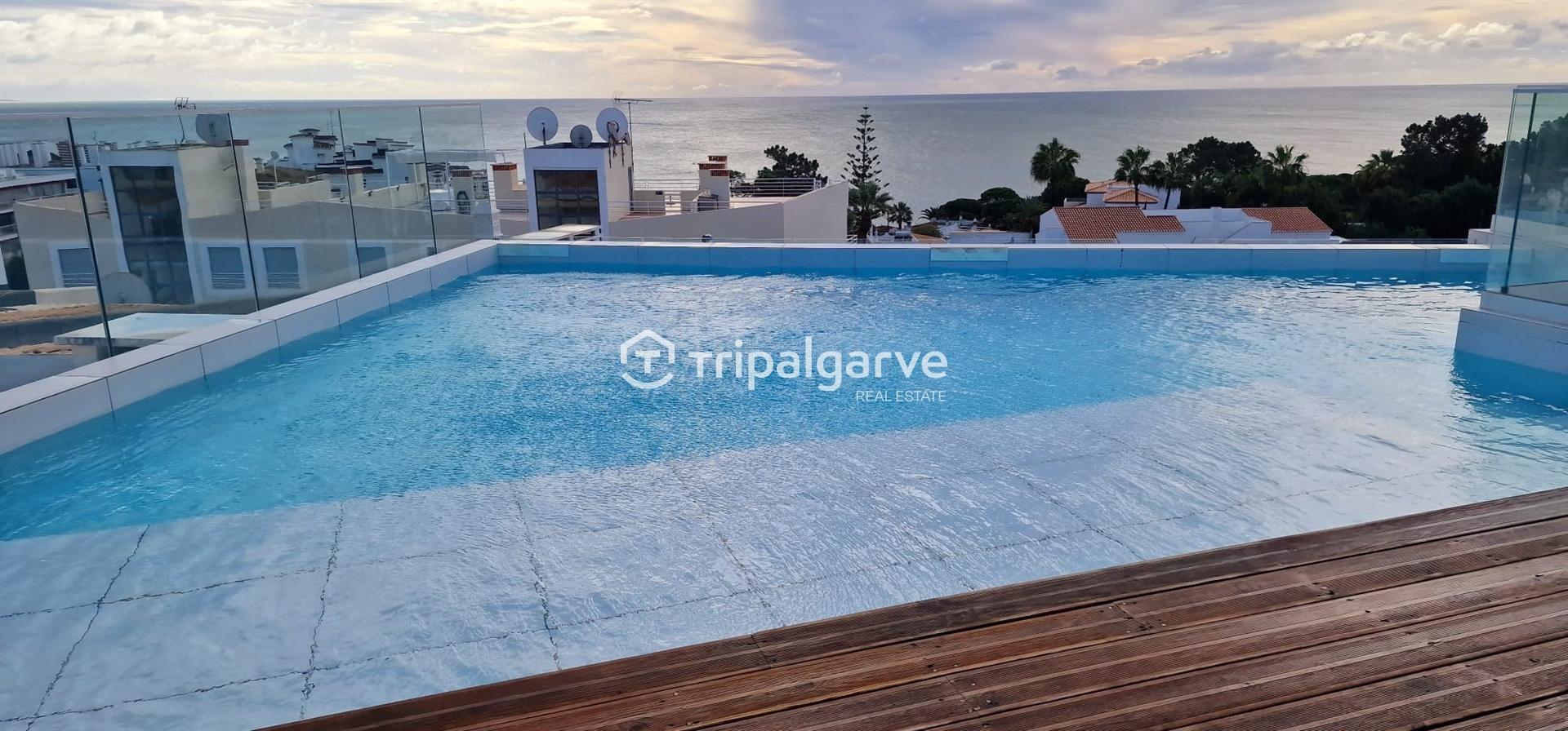 T3 Moderno com Vista Mar e Piscina Infinita – Olhos D´Água