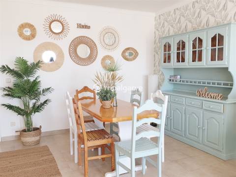 Apartamento T1 com vista mar e piscina Em Albufeira