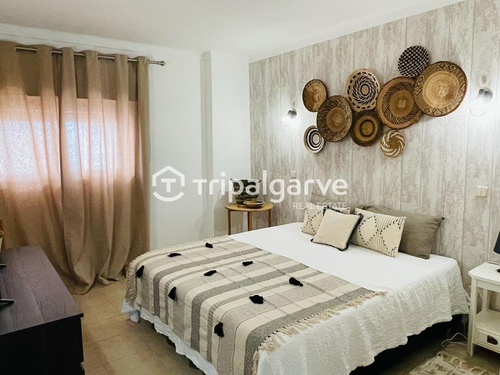 Apartamento T1 com vista mar e piscina Em Albufeira