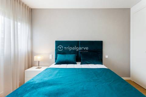 T2+1  Moderno em Zona Exclusiva de Albufeira com garagem