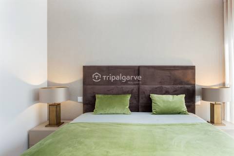 T2+1  Moderno em Zona Exclusiva de Albufeira com garagem