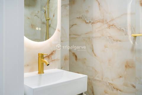 T1+1 RENOVADO COM VARANDA+GARAGEM+ARCADACAO