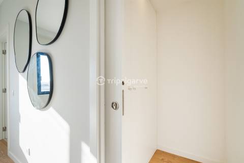 Luxuoso penthouse T4 com vista mar unica