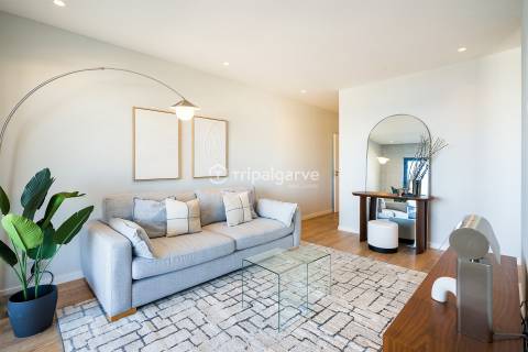 Luxuoso penthouse T4 com vista mar unica