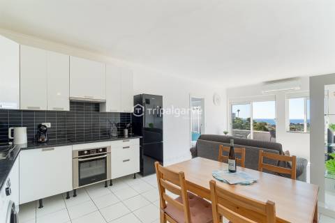 Apartamento T1 para Venda em Albufeira e Olhos de Água – Penthouse com Vistas Panorâmicas sobre Mar