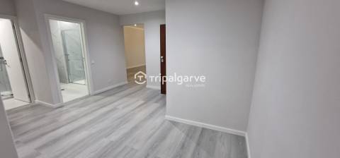 T2 Renovado com Vista desafogada