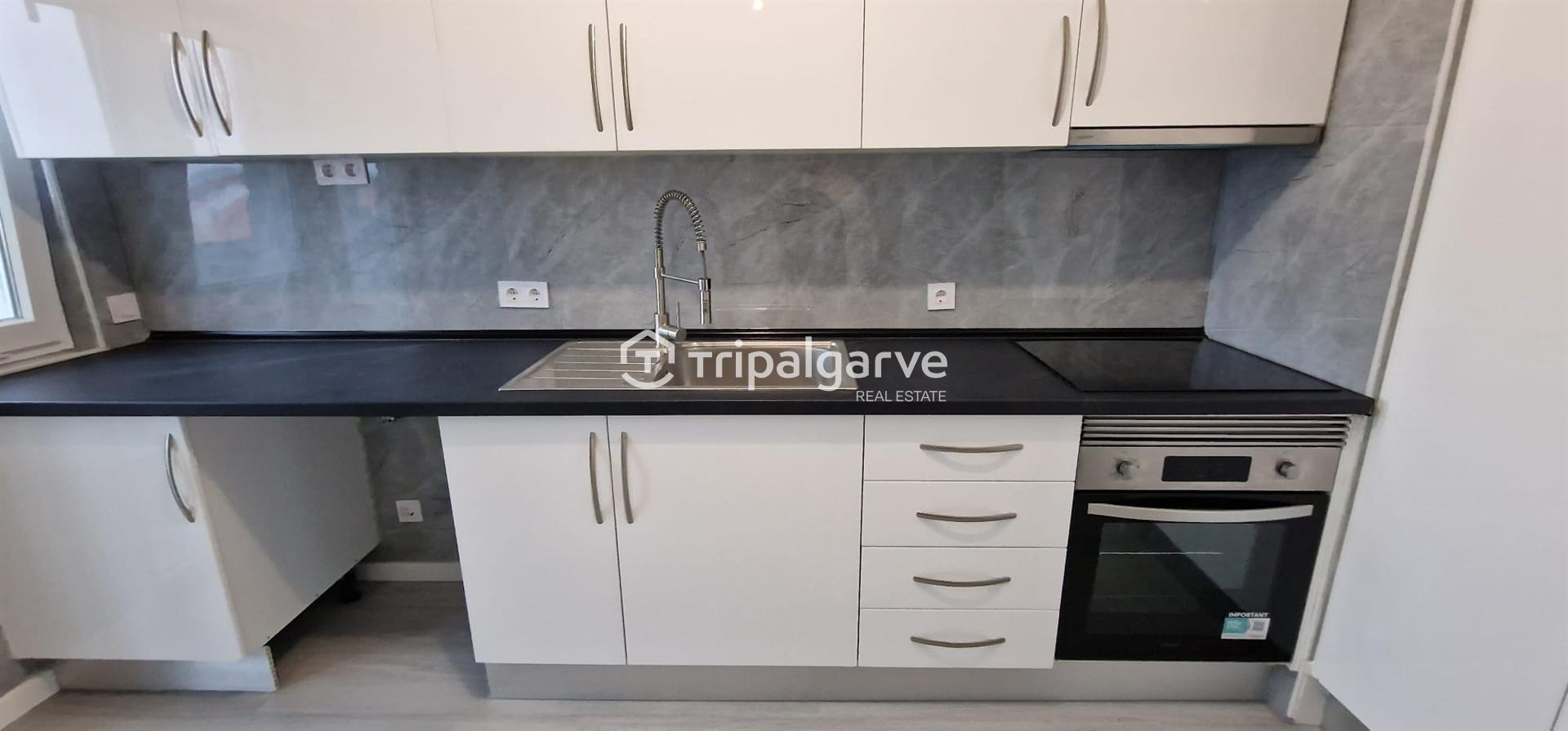 T2 Renovado com Vista desafogada