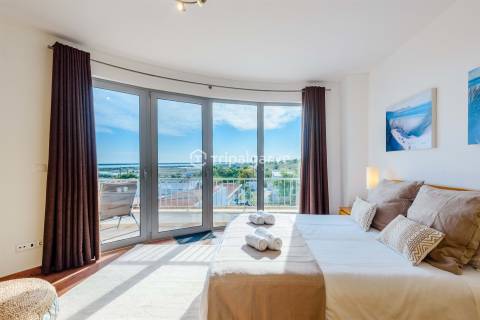 Moradia em Banda T3 com Jacuzzi e Vistas Sobre a Ria Formosa na Fuseta, Algarve