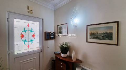 Apartamento T4 em primeira linha do Golfe - Portimao