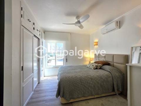 Apartamento T1 renovado em condomínio com piscina em Vilamoura
