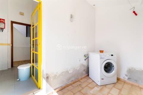 Moradia Algarvia V3 com jardim Salgados-Albufeira