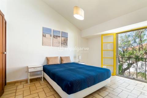 Moradia Algarvia V3 com jardim Salgados-Albufeira