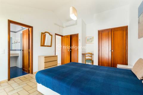 Moradia Algarvia V3 com jardim Salgados-Albufeira
