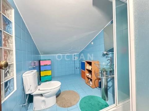 Moradia independente à venda na rua da Escola de Brejos Clérigo