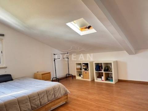 Moradia independente à venda na rua da Escola de Brejos Clérigo