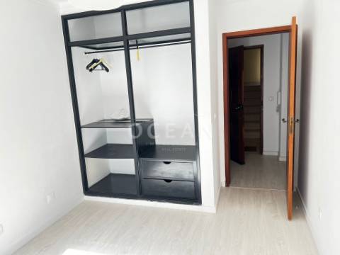 Apartamento T3 à venda em Manteigadas - Cachofarra - Vila Maria
