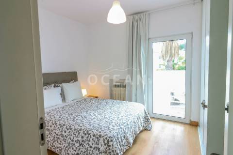 Moradia com piscina Soltroia primeira linha de água