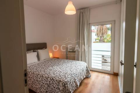 Moradia com piscina Soltroia primeira linha de água