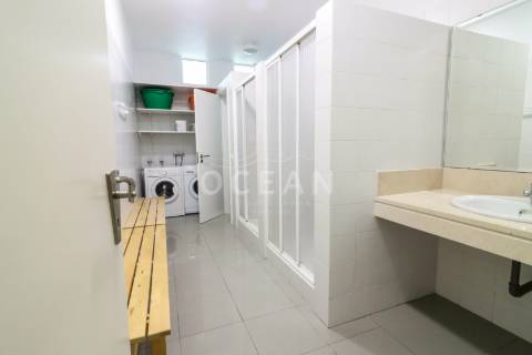 Moradia com piscina Soltroia primeira linha de água