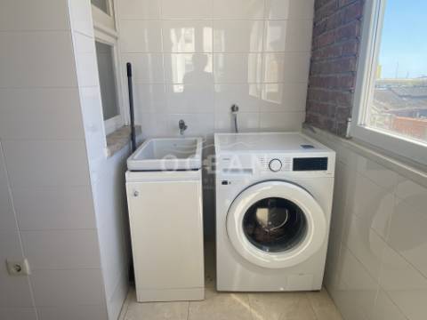 Apartamento T3 com vista rio