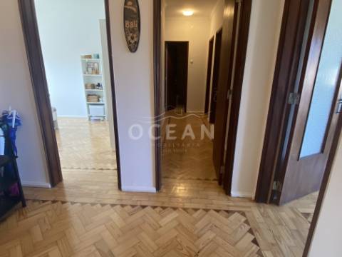 Apartamento T3 com vista rio