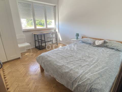 Apartamento T3 com vista rio