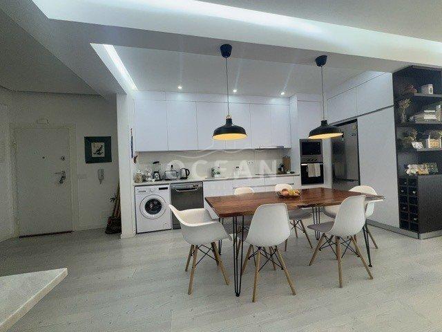 Apartamento t2 à venda na Rua Cidade da Beira