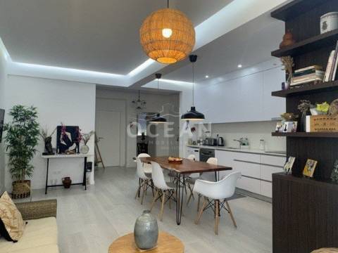Apartamento t2 à venda na Rua Cidade da Beira