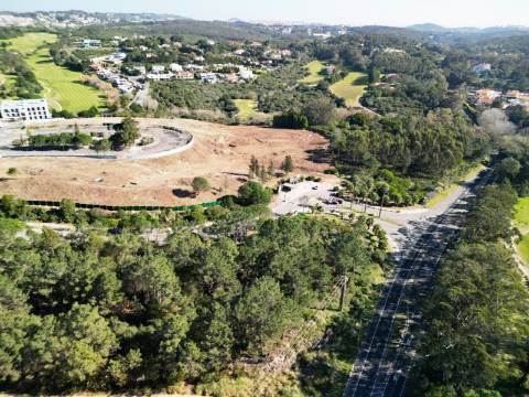 Terreno 10.006 m2 na entrada do Belas Clube de Campo, Sintra