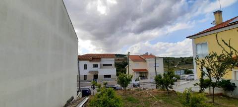 Terreno p/ construção em Alto da Eira