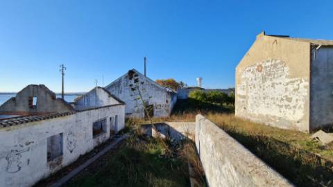 Excelente terreno urbano para construção, na marginal Montijo