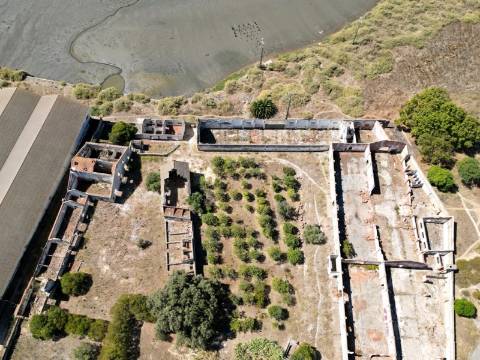Excelente terreno urbano para construção, na marginal Montijo