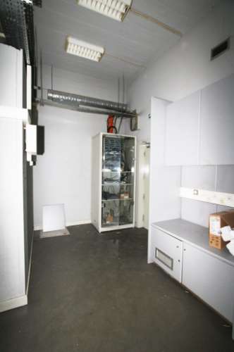 Excelentes lojas no Centro Comercial D'Amora, Amora, Seixal