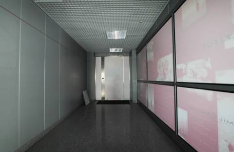 Excelentes lojas no Centro Comercial D'Amora, Amora, Seixal