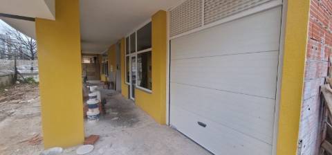 Novos, T3 na Urb. Quinta da Flamenga Oportunidade