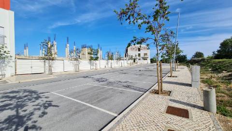 Lote de terreno para construção de prédio, em Tavira