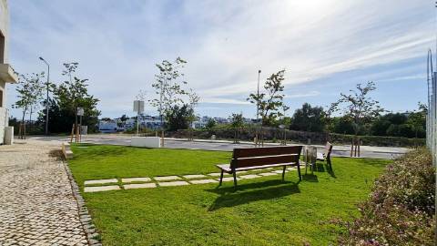 Lote de terreno para construção de prédio, em Tavira