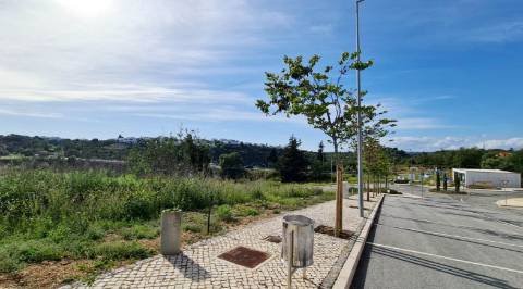 Lote de terreno para construção de prédio, em Tavira