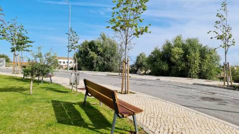 Lote de terreno para construção de prédio, em Tavira