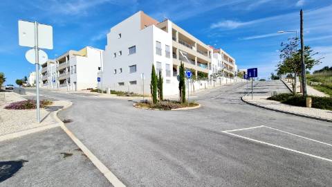 Lote de terreno para construção de prédio, em Tavira