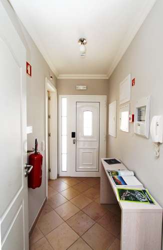 Luxuosas moradias V2 equipadas e mobiladas em Golfe Country Clube, Algarve